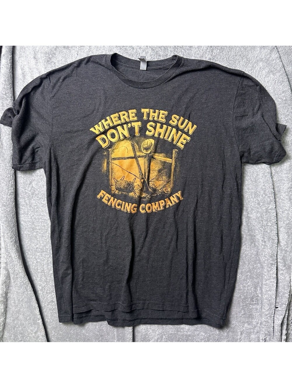 Whiskey Myers T Shirt XL Where The Sun Don’t Shine Fencing Company Concert Tee